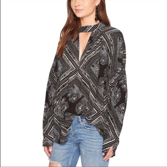 Free People Walking on a Dream Tunic Blouse - Picture 3 of 10